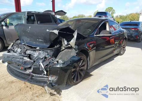 2013 Tesla Model S Performance из США, поврежденный, VIN 5YJSA1DPXDFP04586